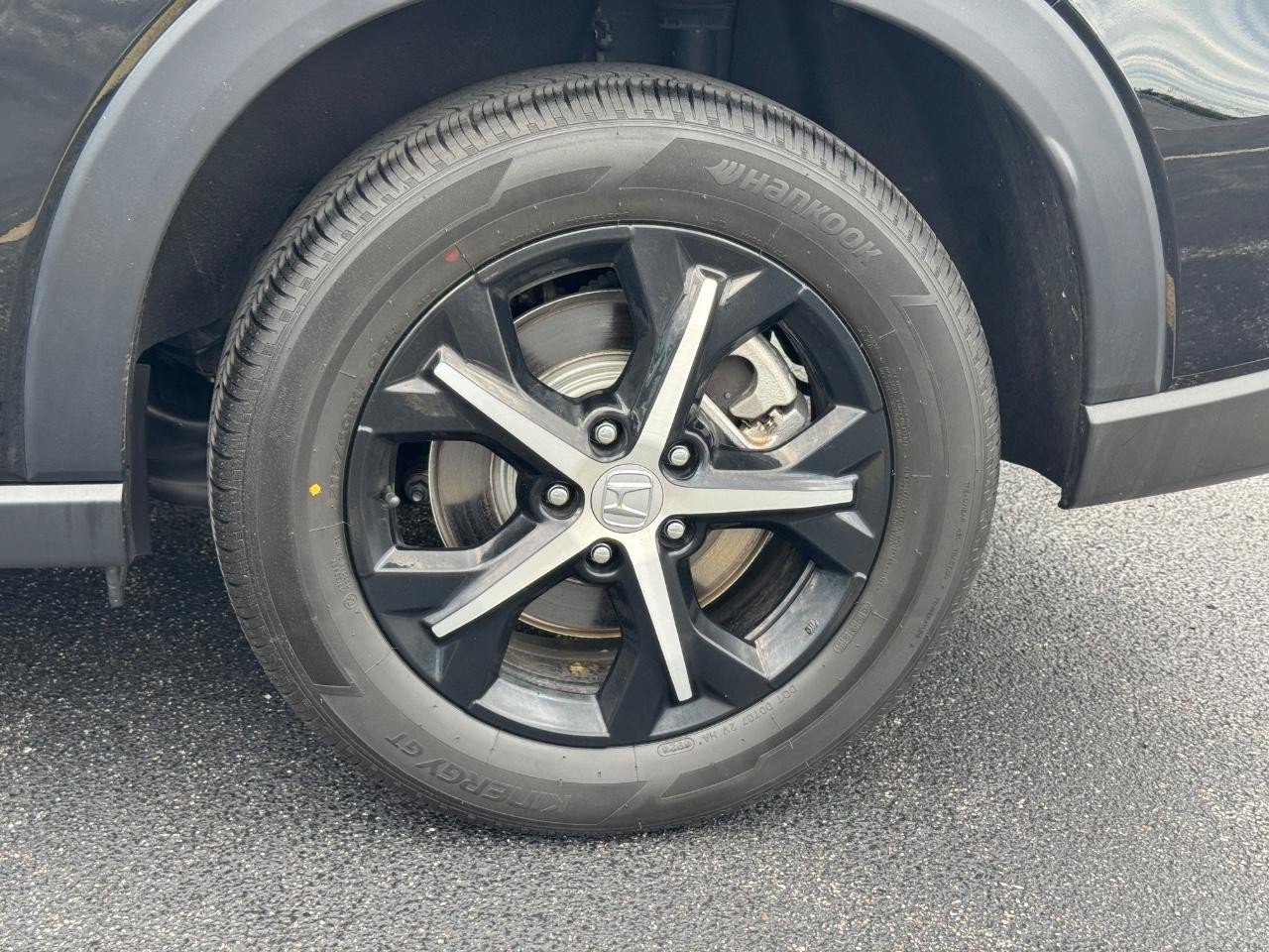 Used 2025 Honda HR-V LX image 8
