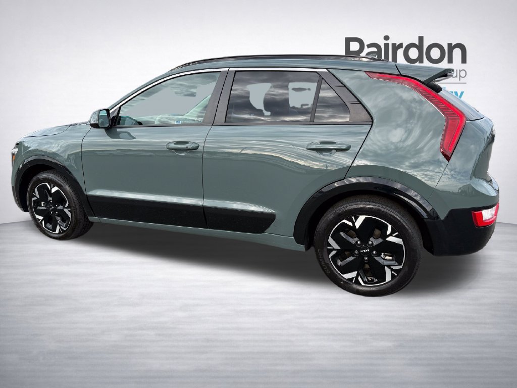 Used 2023 Kia Niro Wind w/ Wind Preserve Package FWD image 5