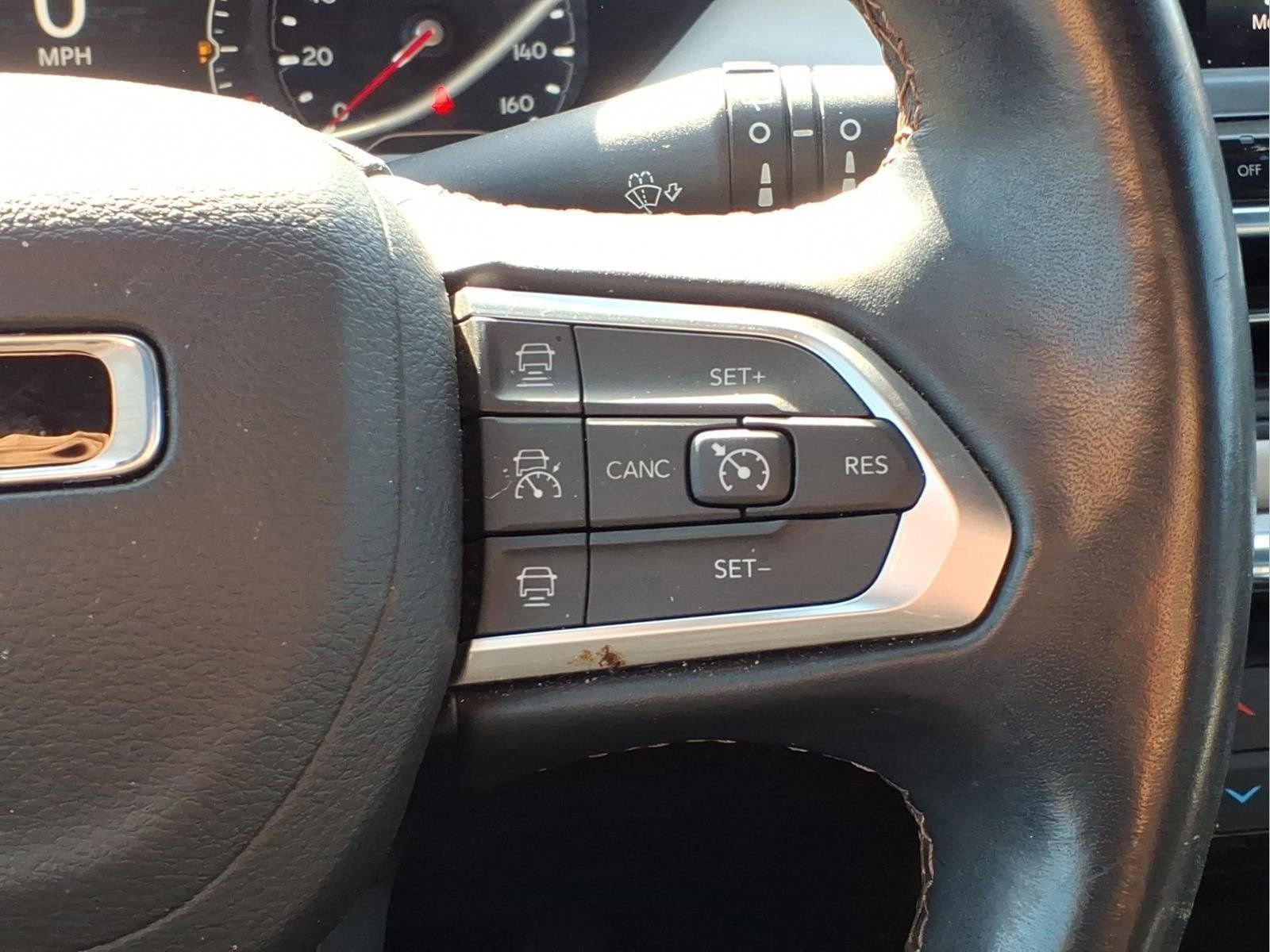 Used 2022 Jeep Compass Limited image 15