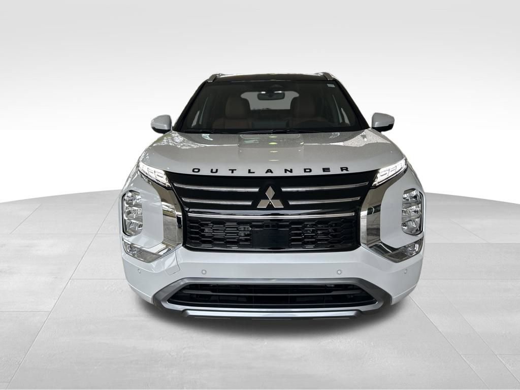 New 2026 Mitsubishi Outlander SEL image 13