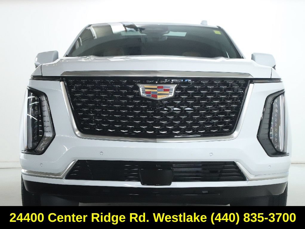 Used 2026 Cadillac Escalade Luxury w/ LPO, Floor Liner Package AWD/4WD image 6