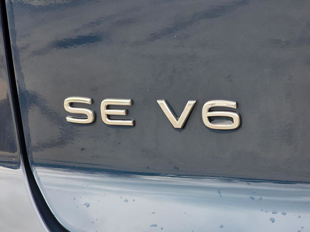 Used 2020 Volkswagen Atlas Cross Sport SE w/ Panoramic Sunroof Package image 13