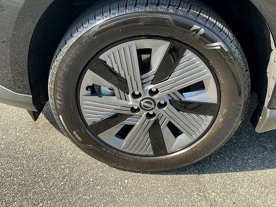 Certified 2025 Nissan Murano SL image 9