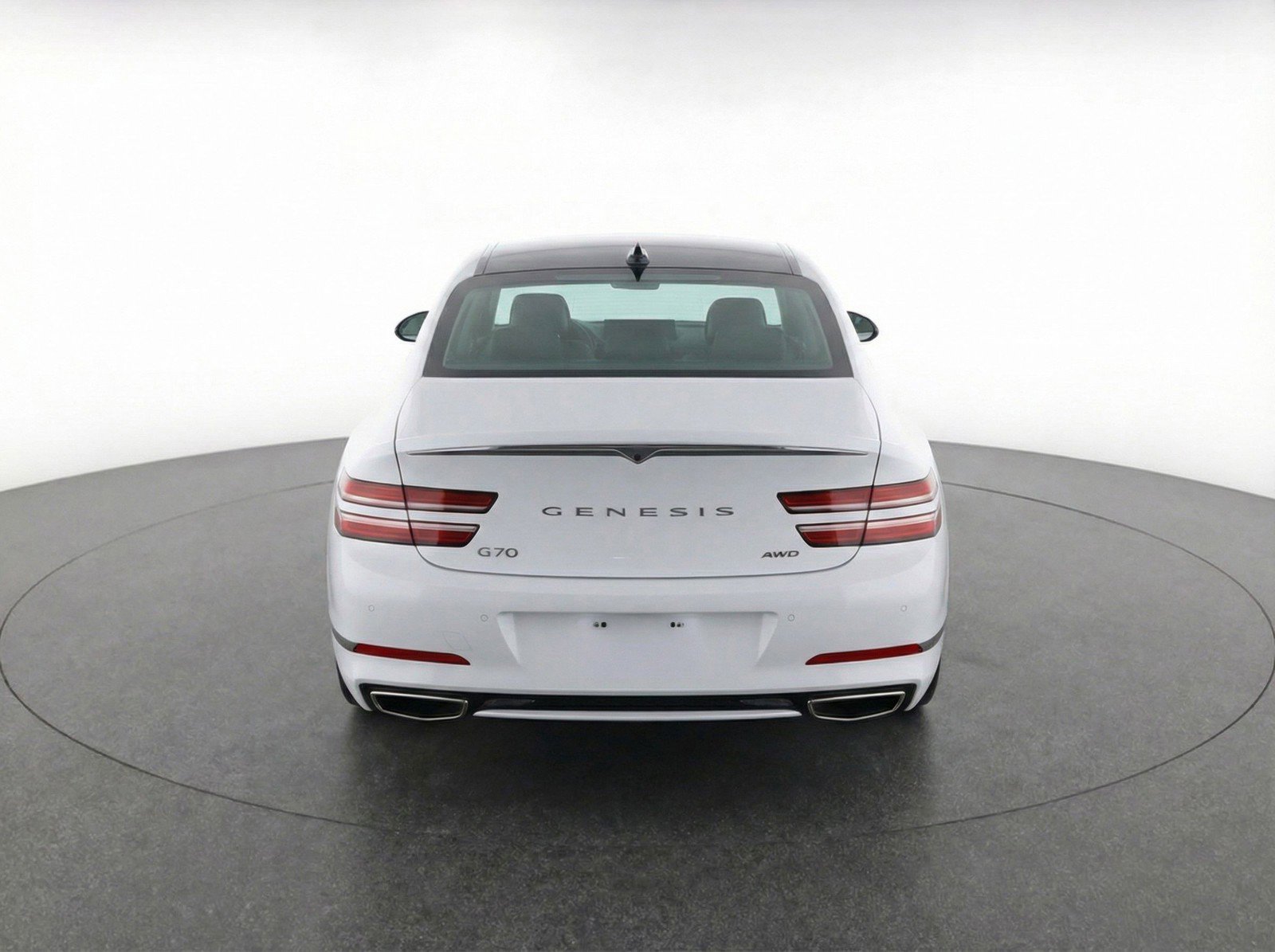 Used 2025 Genesis G70 2.5T image 7