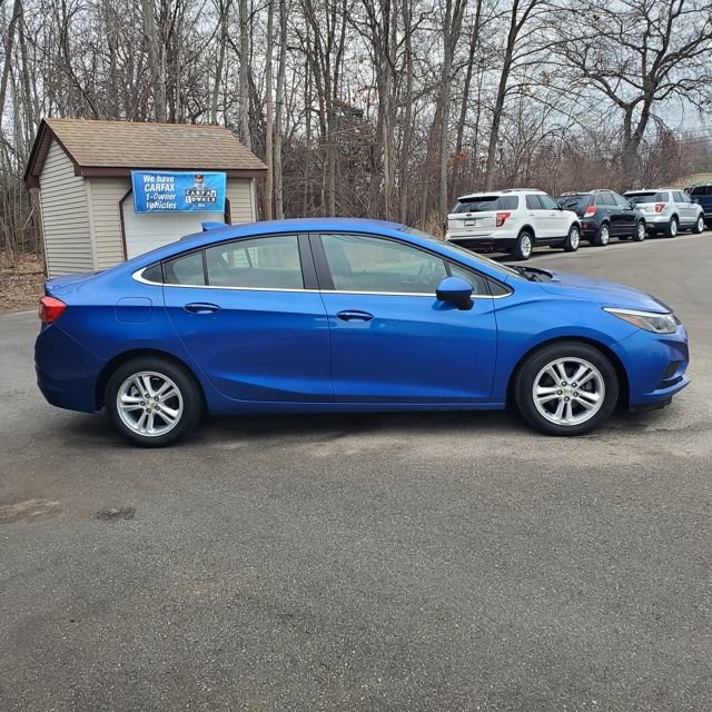 Used 2016 Chevrolet Cruze LT w/ Convenience Package FWD image 7