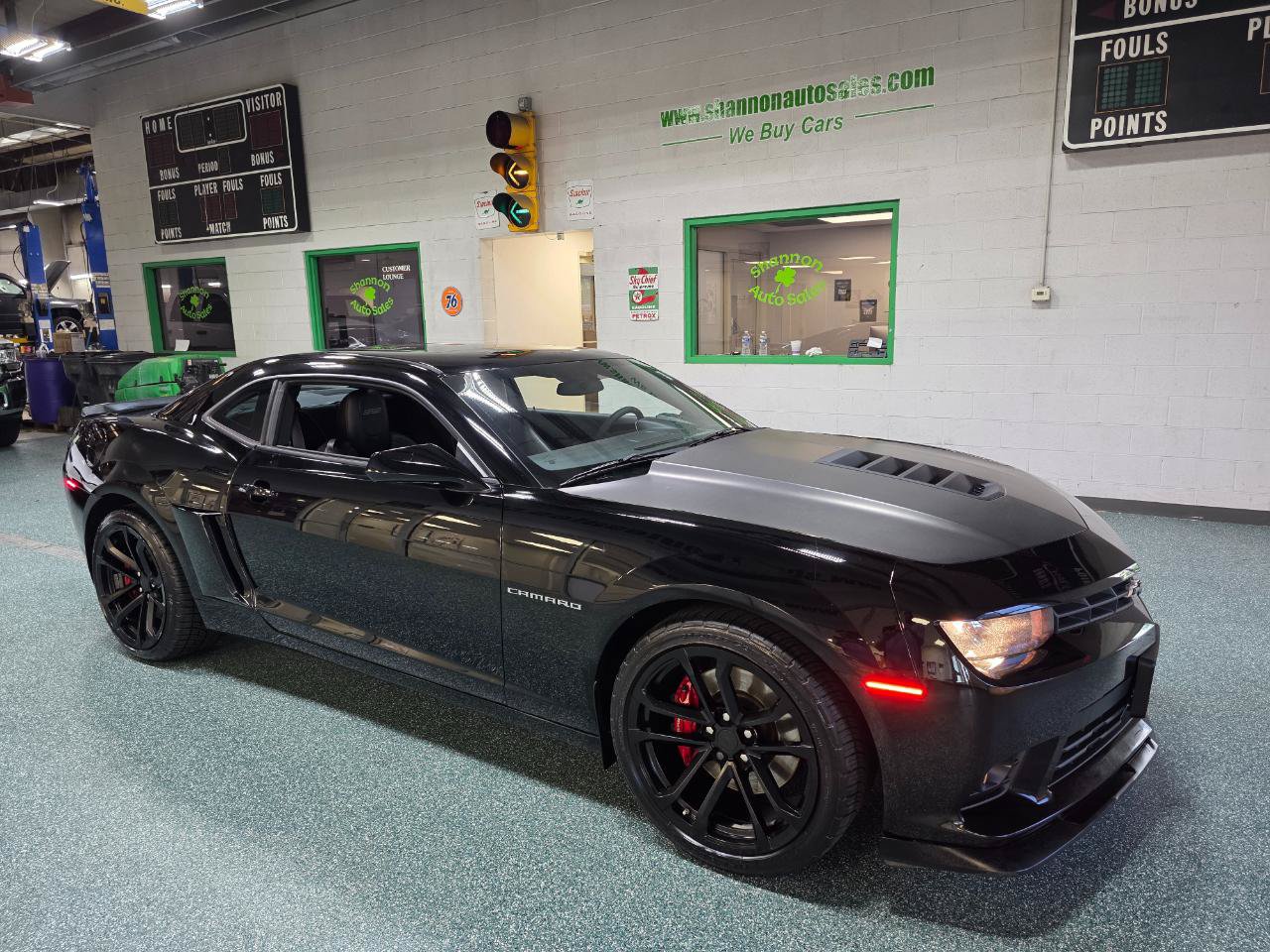 Used 2014 Chevrolet Camaro SS w/ SS Performance Package RWD image 4