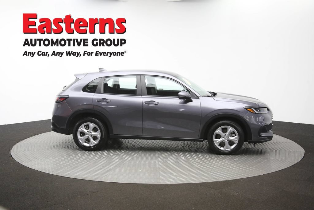 Used 2023 Honda HR-V LX image 45