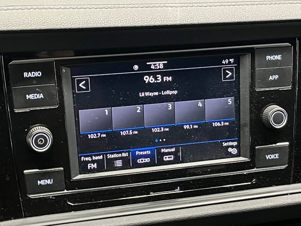 Used 2024 Volkswagen Jetta Sport image 23