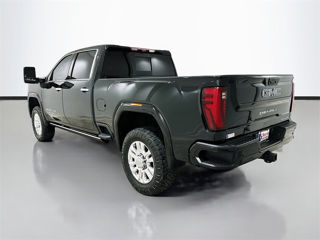 Used 2024 GMC Sierra 2500 Denali Ultimate image 5
