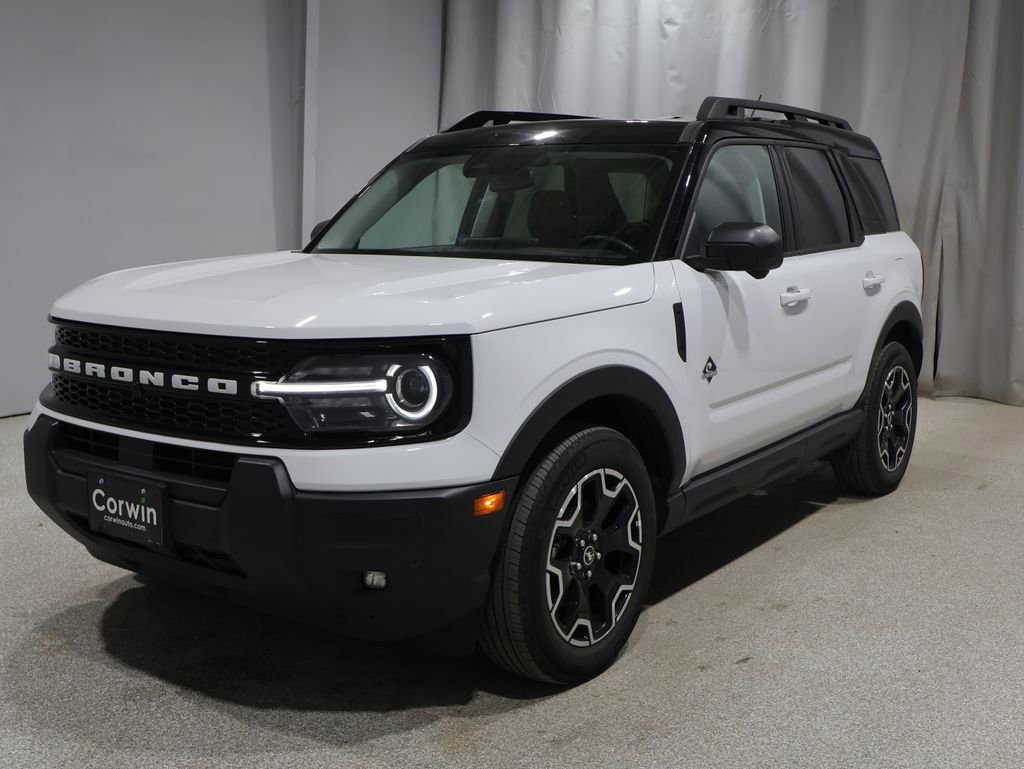 Used 2025 Ford Bronco Sport Outer Banks w/ Outer Banks Tech Package+ AWD/4WD image 6
