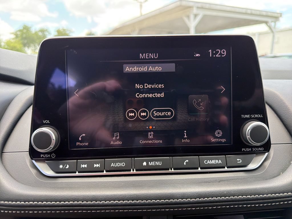 Certified 2024 Nissan Rogue SV FWD image 26