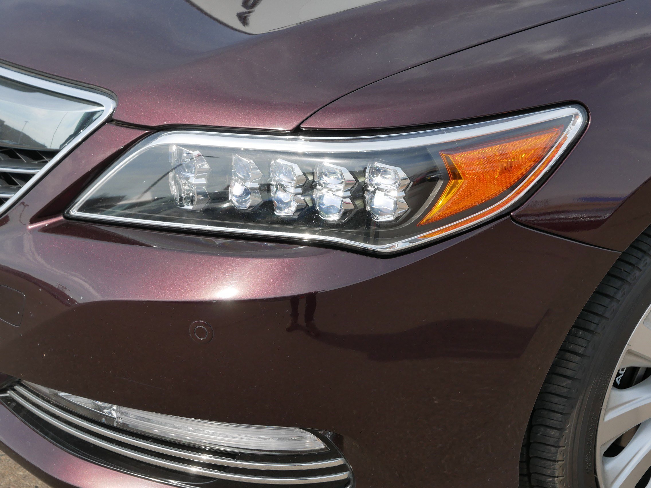 Used 2016 Acura RLX Sport Hybrid w/ Advance Pkg AWD/4WD image 16