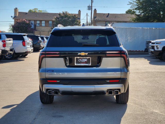 Used 2026 Chevrolet Traverse LT AWD/4WD image 13