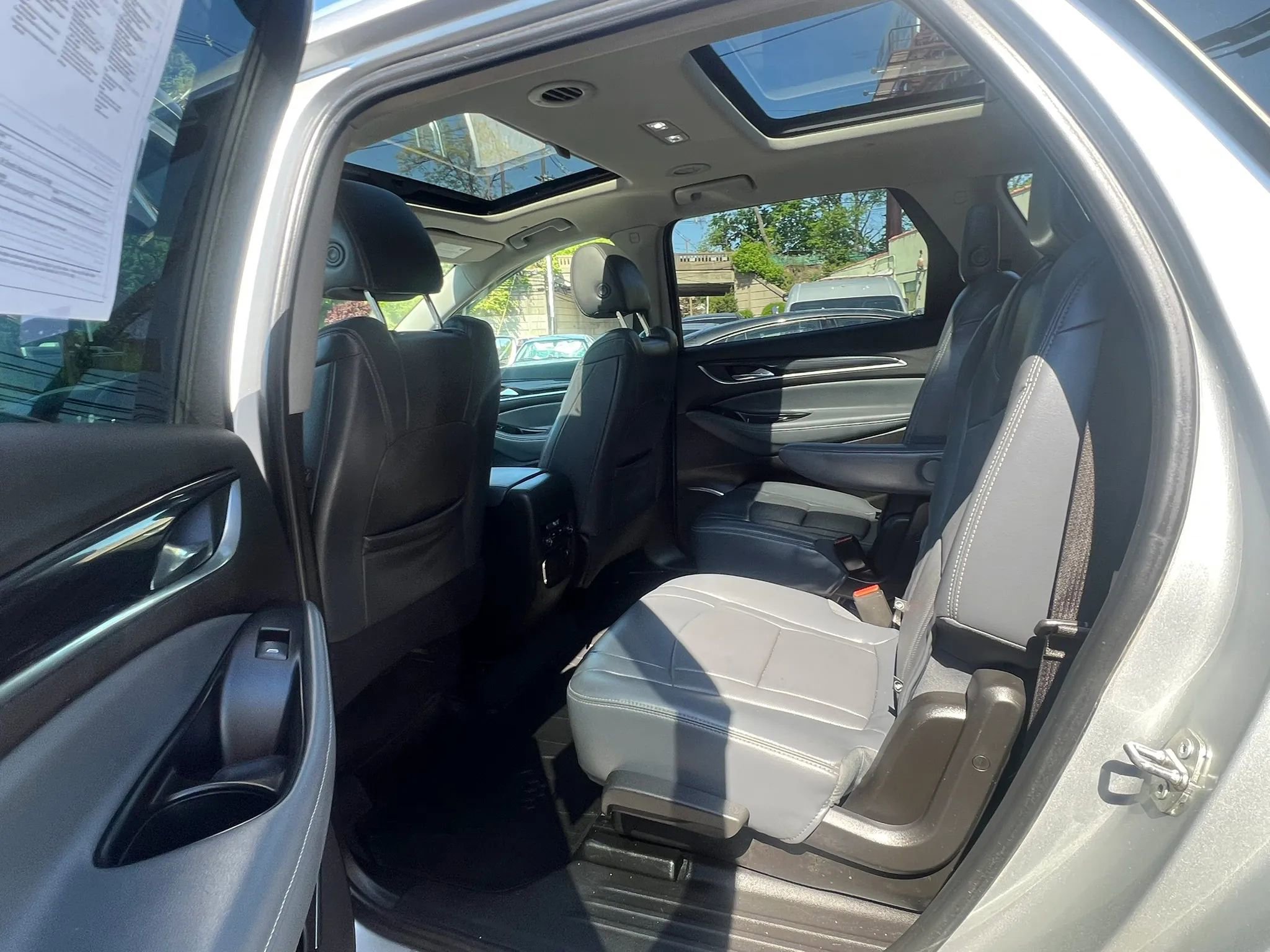 Used 2018 Buick Enclave Essence w/ Trailering Package AWD/4WD image 34