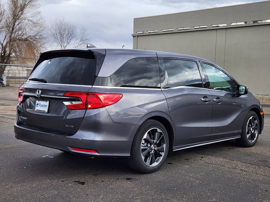 Used 2024 Honda Odyssey Elite image 7