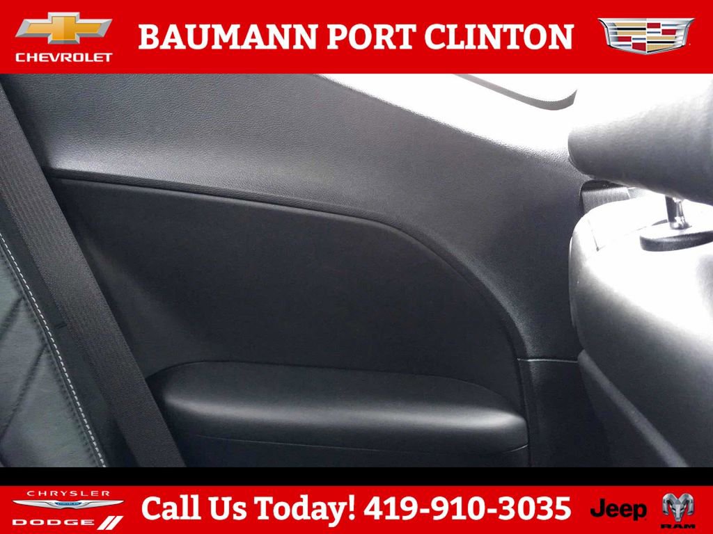 Used 2021 Dodge Challenger SRT Hellcat w/ Plus Package RWD image 17