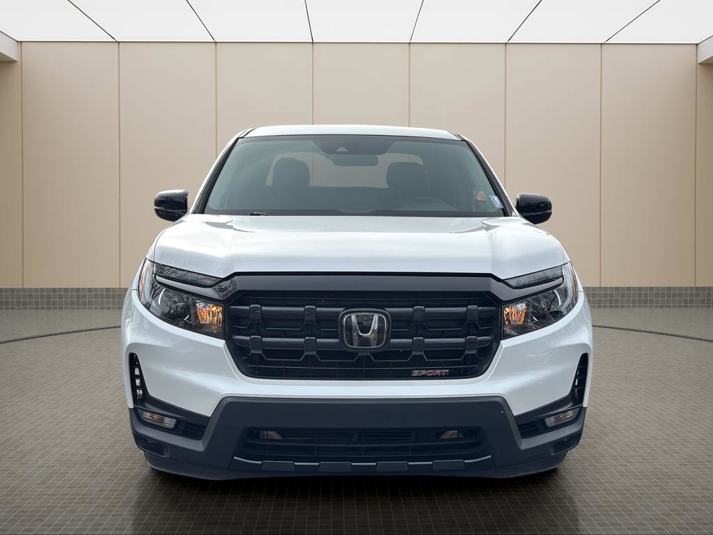 Used 2025 Honda Ridgeline Sport image 8