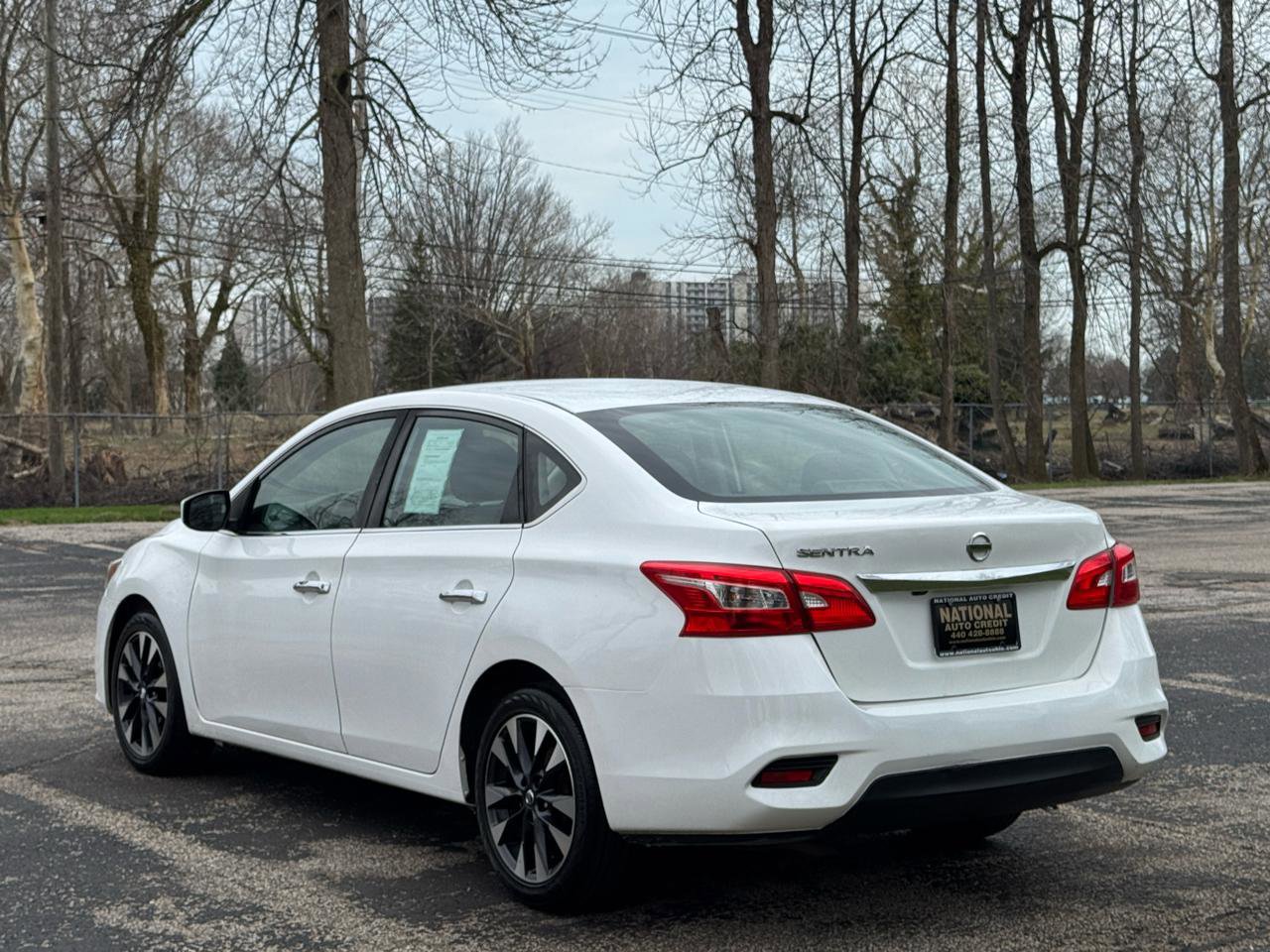 Used 2018 Nissan Sentra S image 5