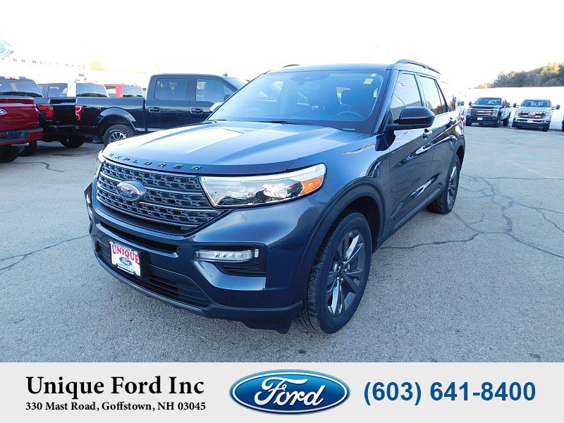 Used 2022 Ford Explorer XLT w/ Equipment Group 202A AWD/4WD image 4