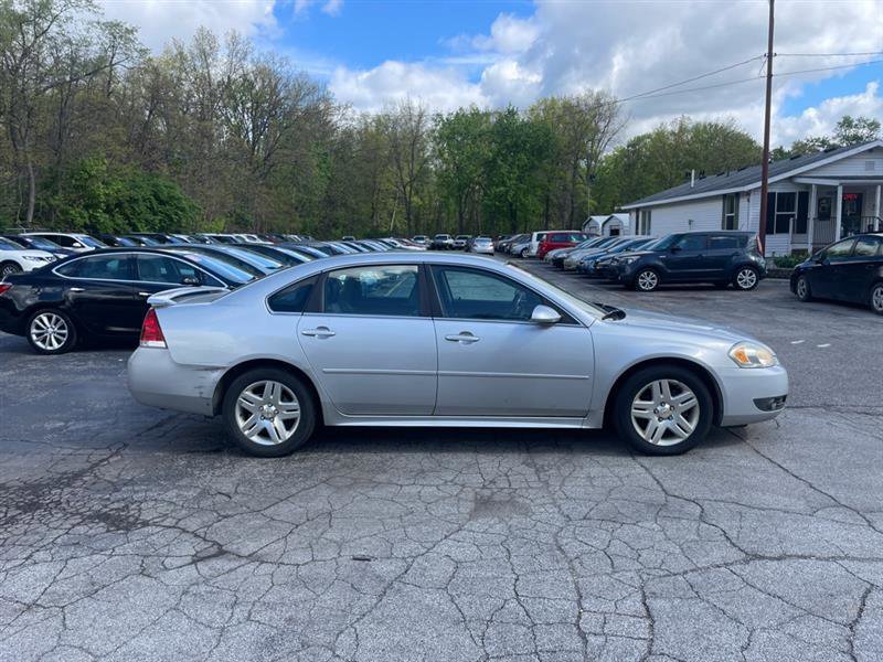Used 2011 Chevrolet Impala LT w/ Luxury Edition Package FWD image 4