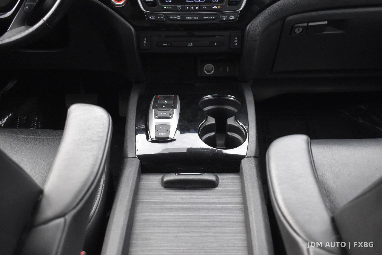 Used 2016 Honda Pilot Touring image 28