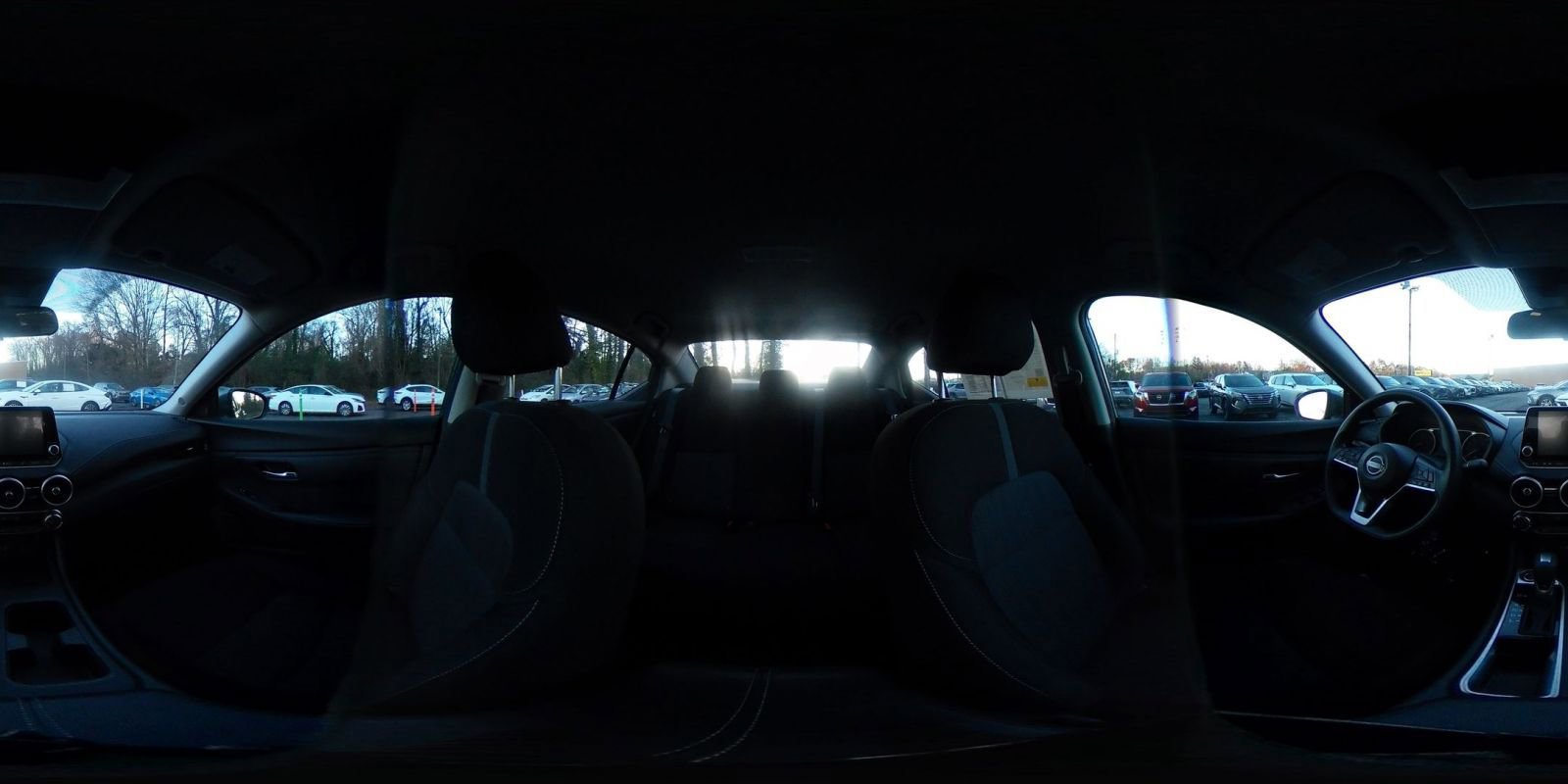 Used 2025 Nissan Sentra SV image 40