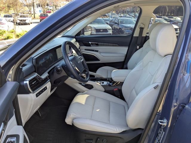 Used 2024 Kia Telluride SX w/ Towing Package image 24