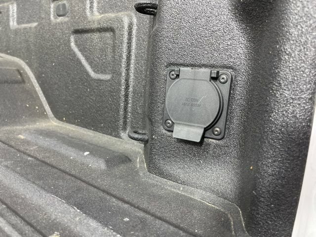 Used 2024 Chevrolet Silverado 2500 High Country w/ High Country Premium Package AWD/4WD image 54