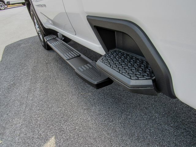 New 2025 GMC Sierra 2500 Pro image 11