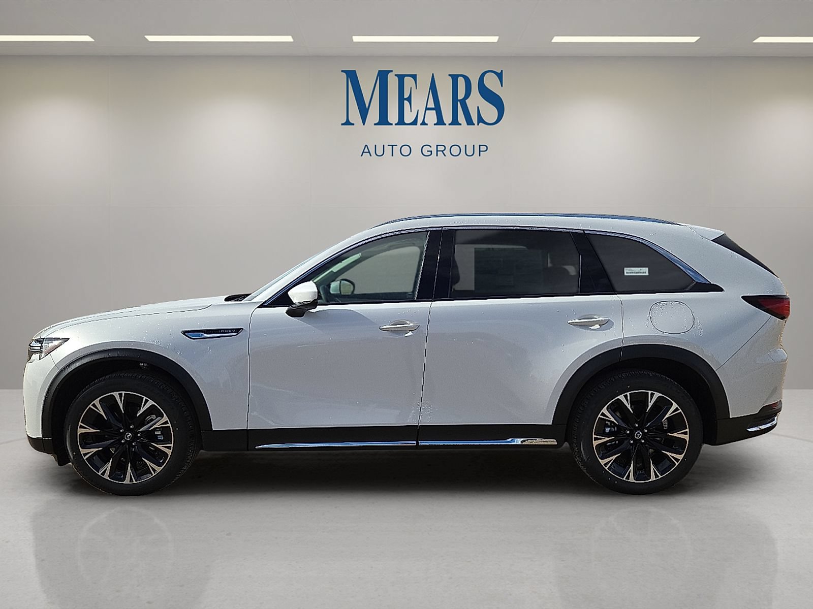 New 2026 MAZDA CX-90 Plug-In Hybrid w/ Premium Plus AWD/4WD image 2