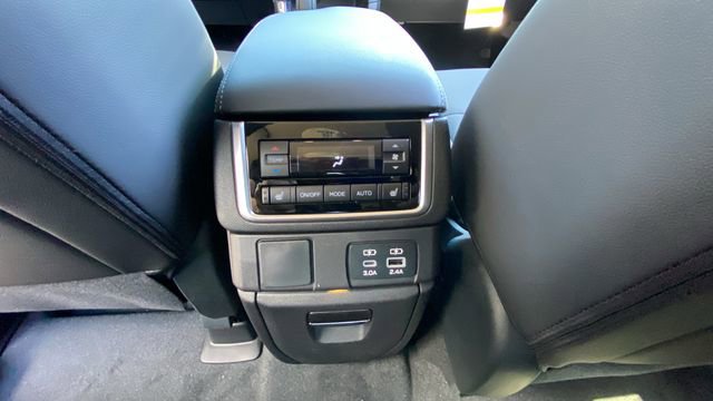 New 2026 Subaru Ascent Limited AWD/4WD image 11