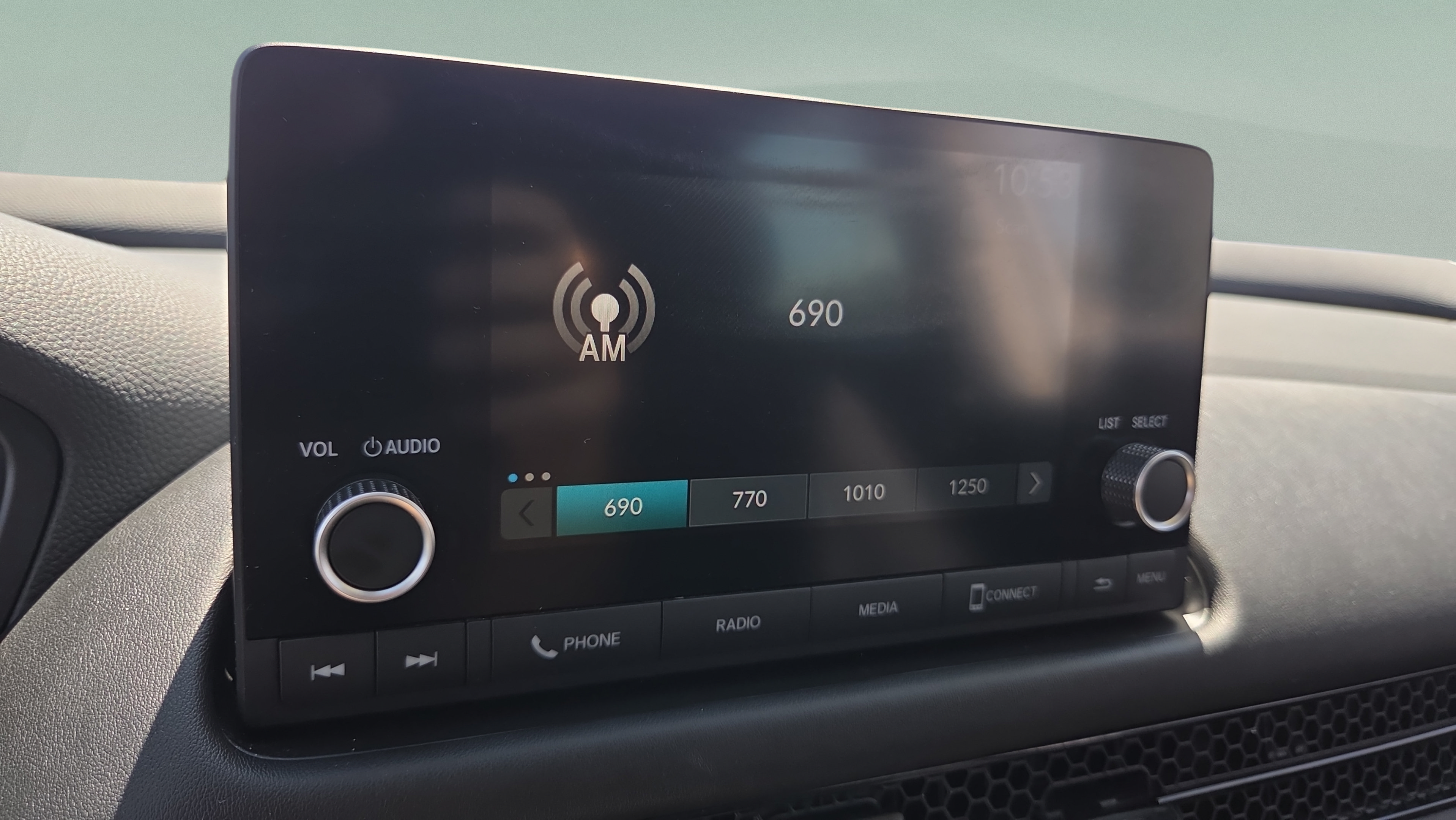 Certified 2024 Honda HR-V LX image 20