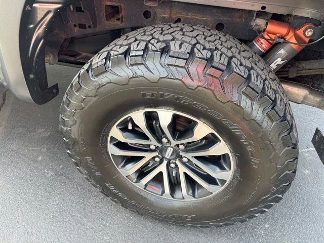 Used 2020 Ford F150 Raptor w/ Equipment Group 801A Mid image 19