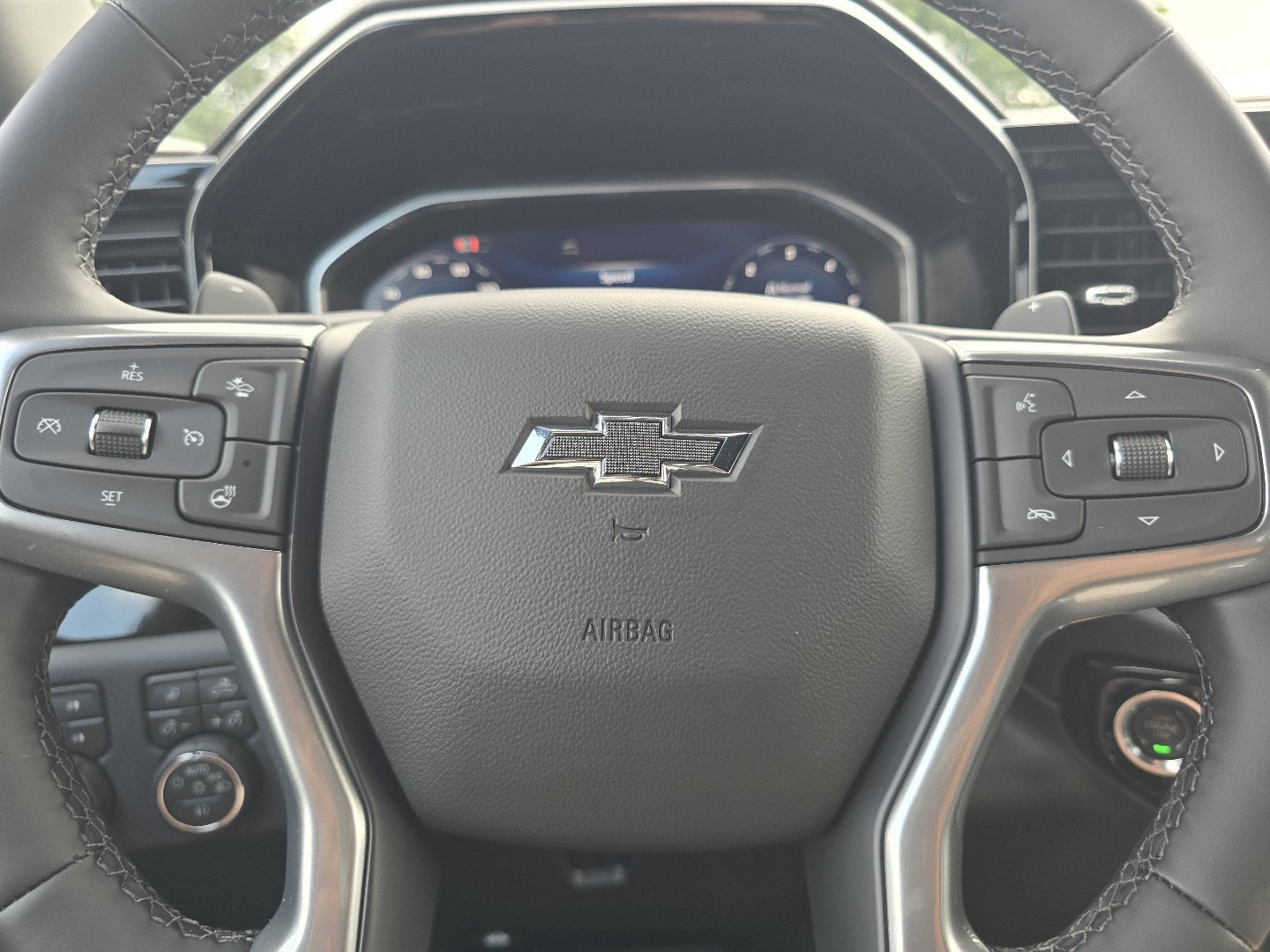 New 2026 Chevrolet Silverado 1500 RST w/ RST All Star Premium Package AWD/4WD image 18