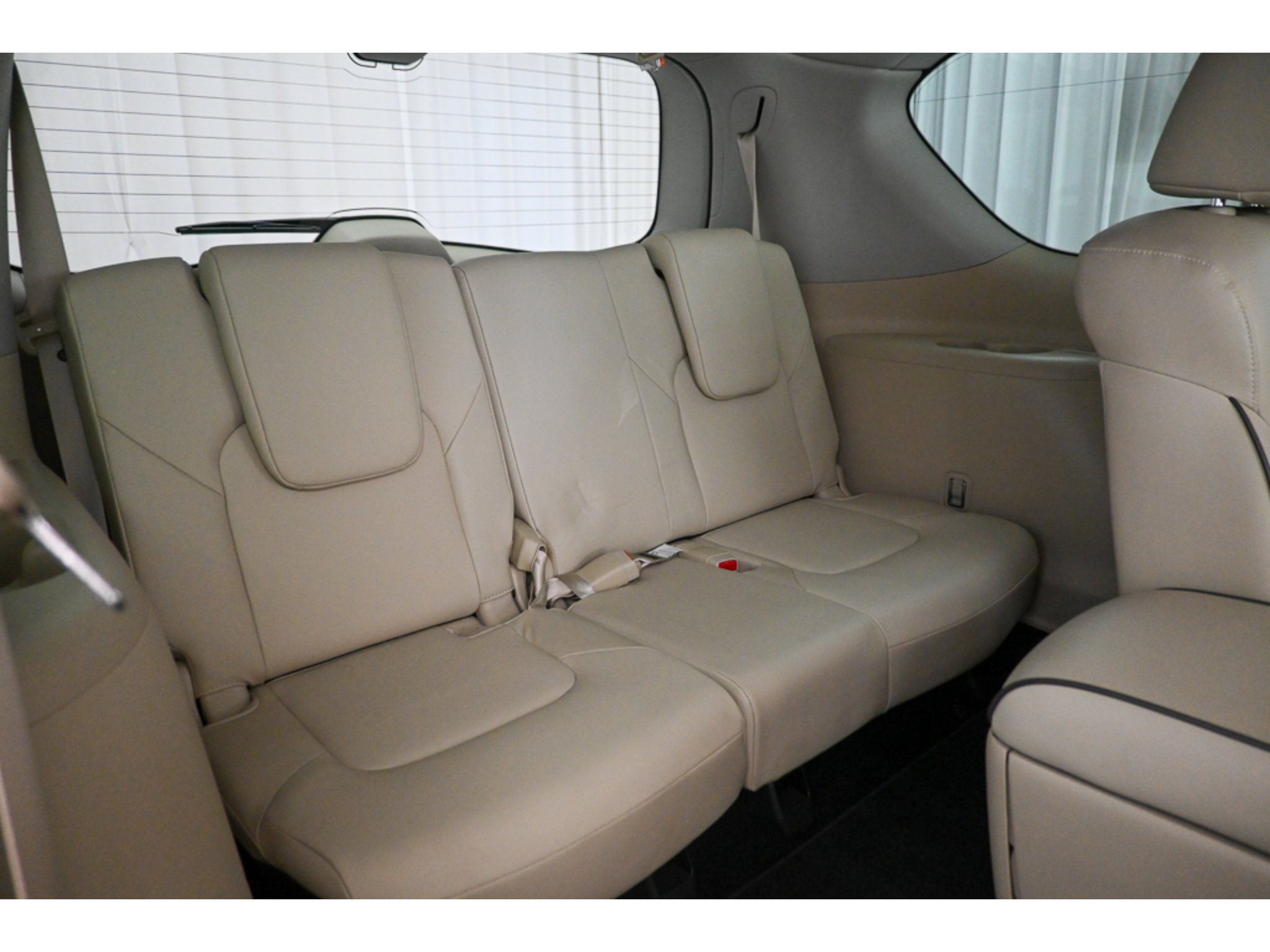 Used 2022 INFINITI QX80 Luxe w/ Cargo Package AWD/4WD image 21
