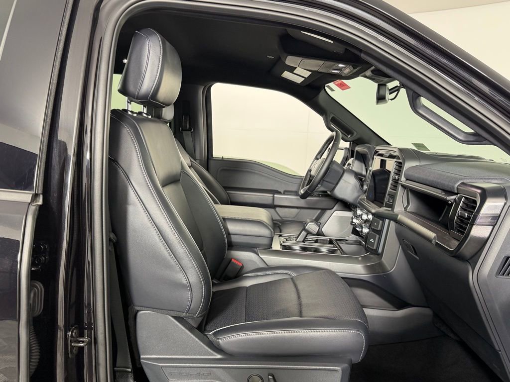 Used 2025 Ford F150 Lariat image 33