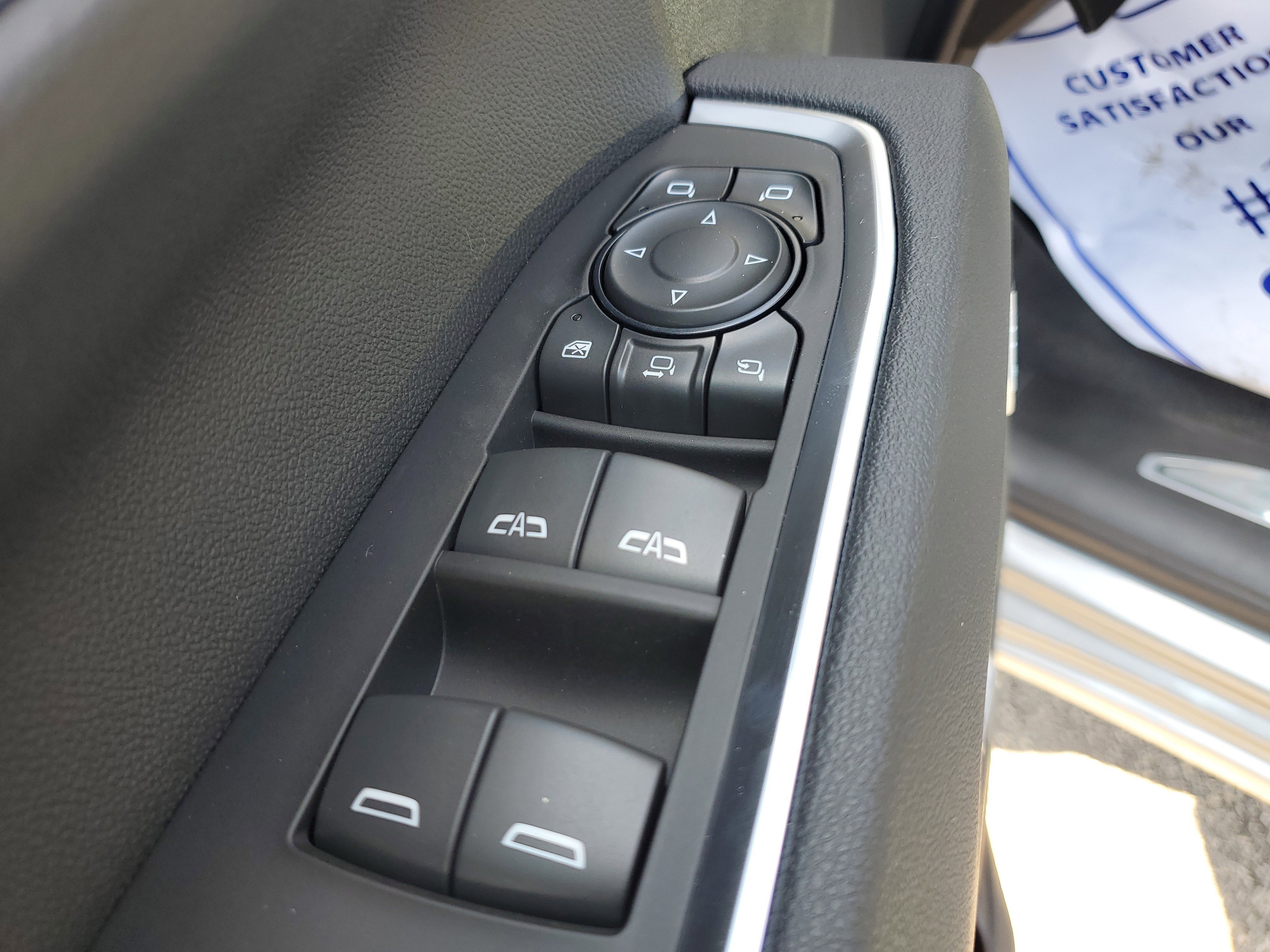 New 2025 GMC Sierra 2500 SLT w/ SLT Convenience Package image 21