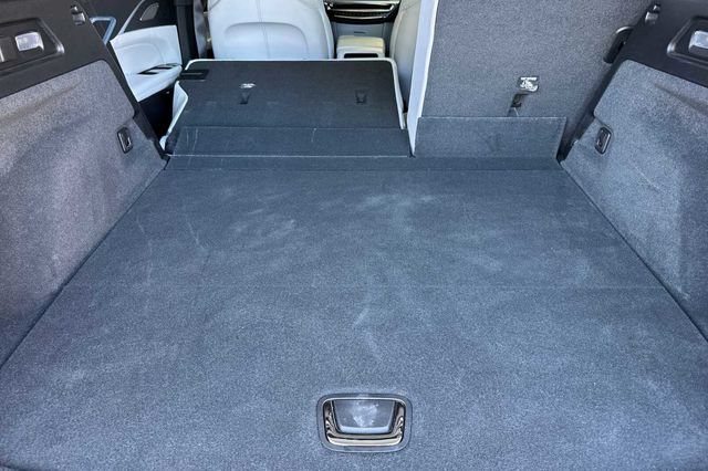 Certified 2024 Cadillac Lyriq Luxury RWD image 15