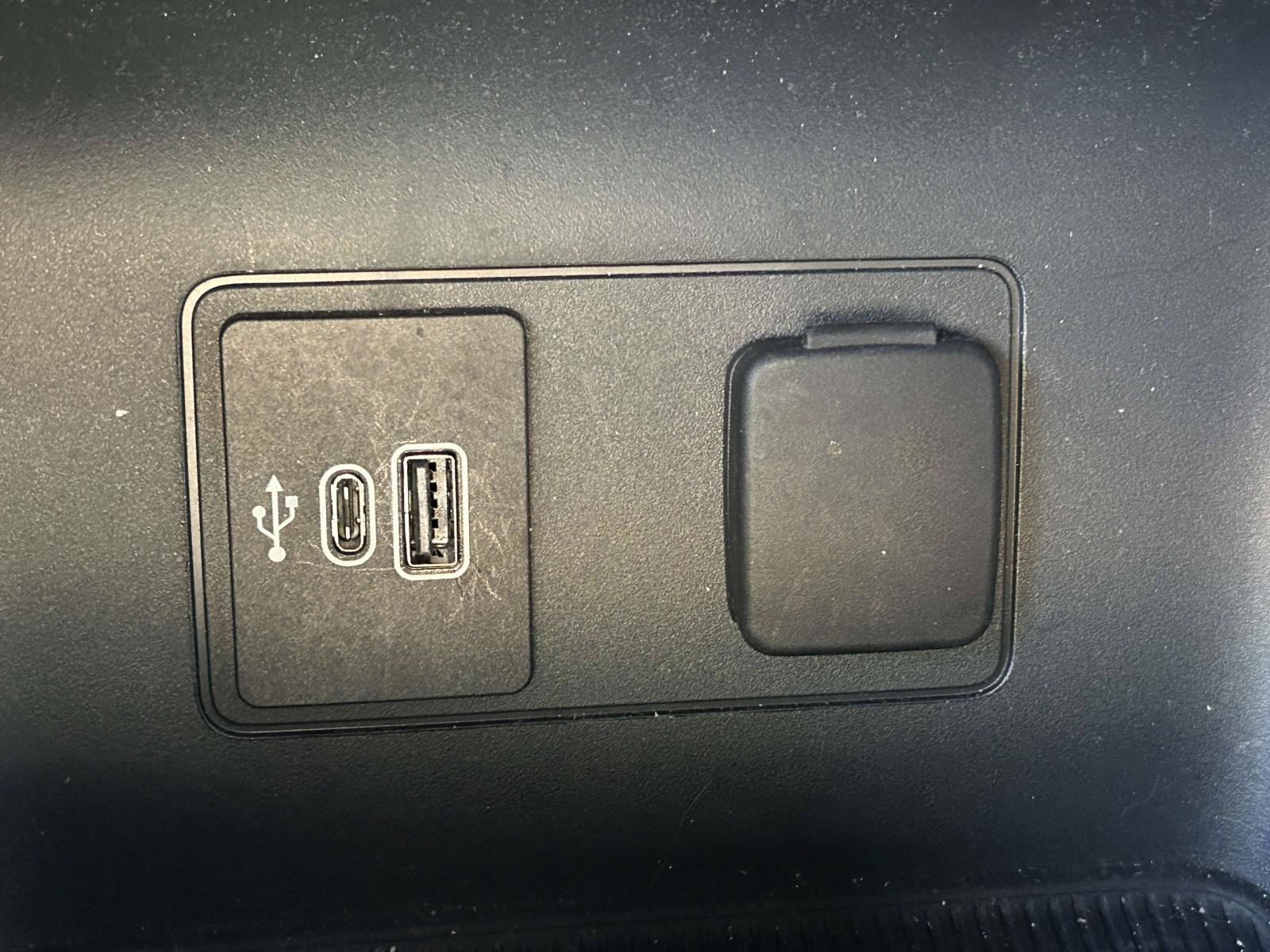 Used 2026 Ford Explorer ST-Line w/ ST-Line Street Pack RWD image 26