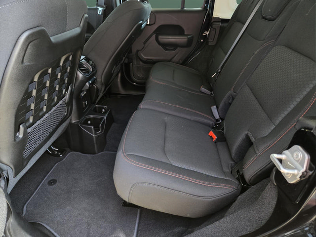 Used 2019 Jeep Wrangler Unlimited Rubicon AWD/4WD image 19