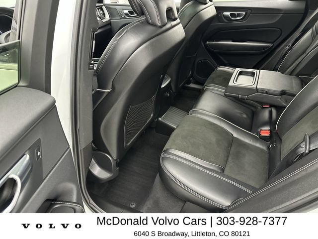 Used 2019 Volvo XC60 T8 R-Design w/ Advanced Package AWD/4WD image 23