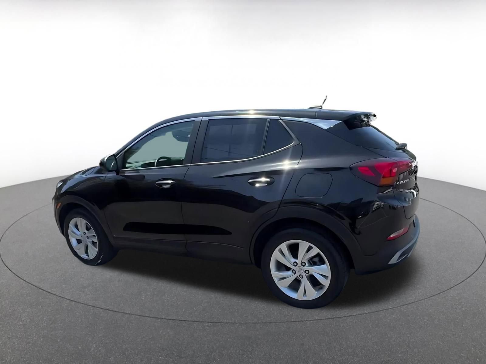 Used 2025 Buick Encore GX Preferred FWD image 10