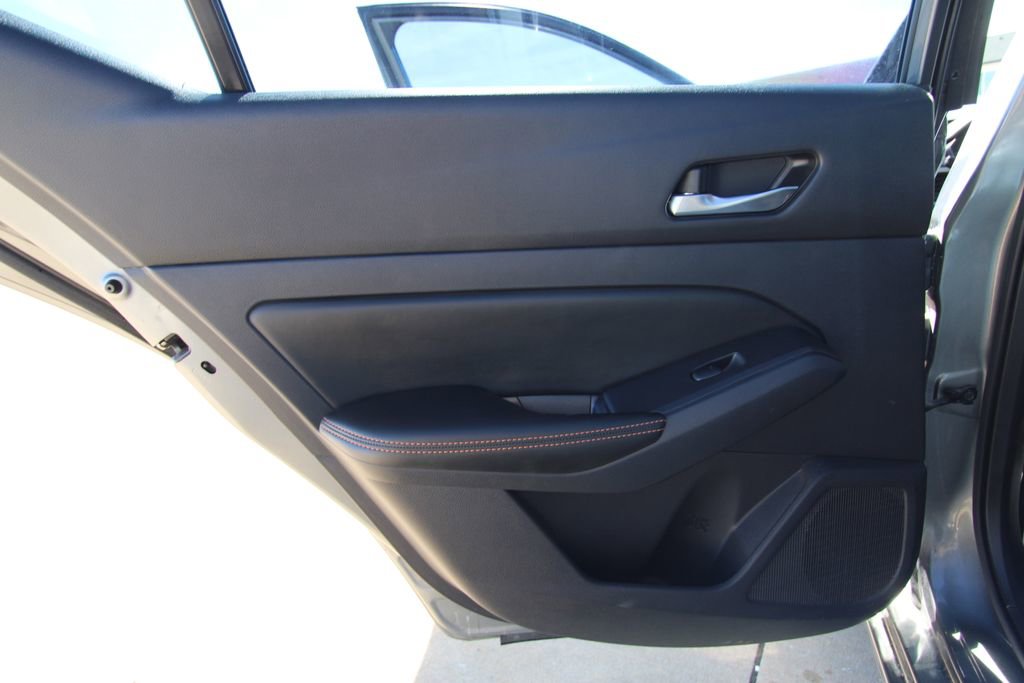 Used 2020 Nissan Altima 2.5 SR image 36