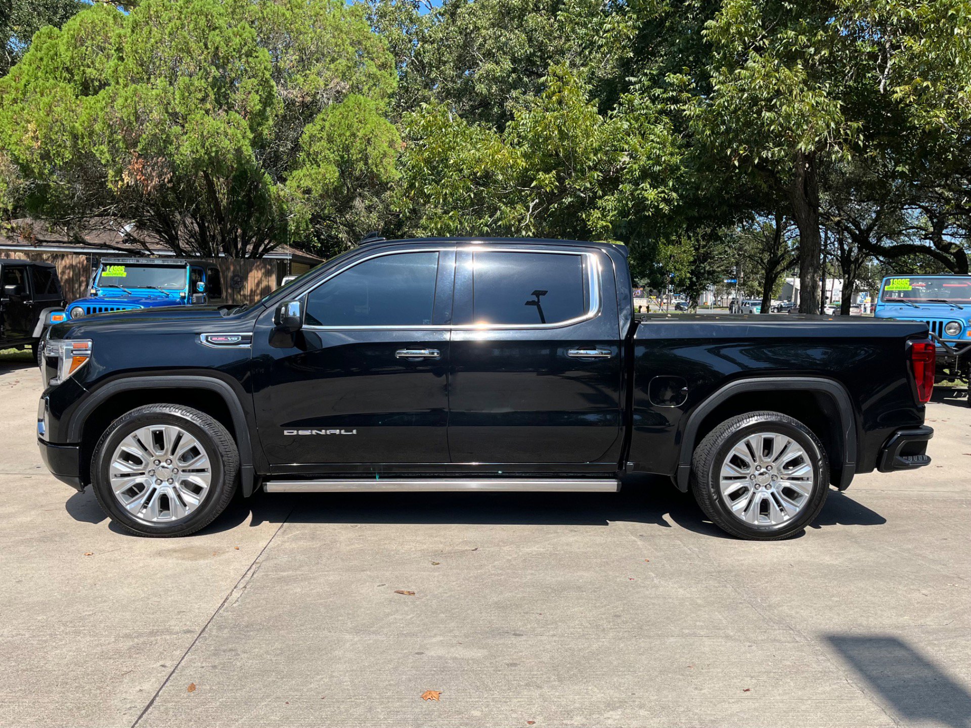 Used 2021 GMC Sierra 1500 Denali w/ Denali Premium Package image 5
