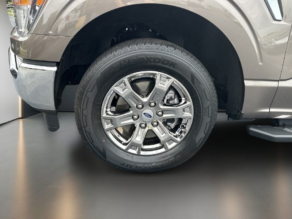 Used 2023 Ford F150 XLT w/ Equipment Group 301A Mid RWD image 10