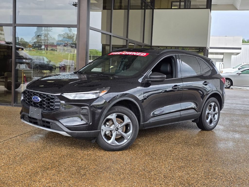 Used 2025 Ford Escape ST-Line AWD/4WD image 1