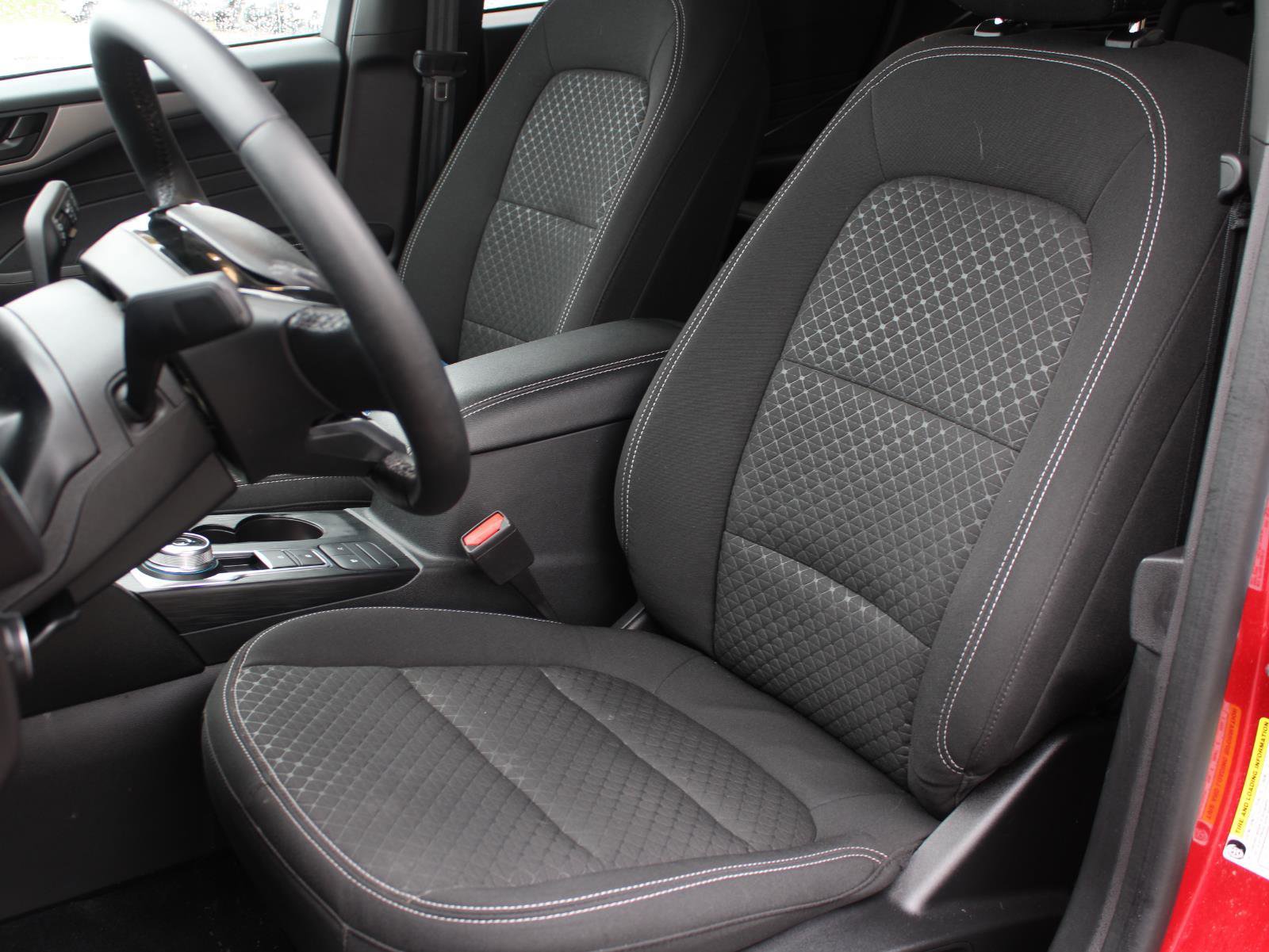 Used 2023 Ford Escape Active AWD/4WD image 18