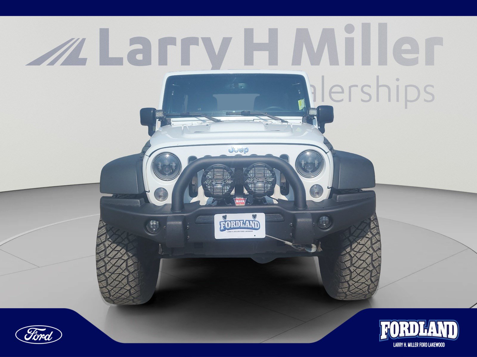 Used 2015 Jeep Wrangler Unlimited Rubicon w/ Dual Top Group AWD/4WD image 8
