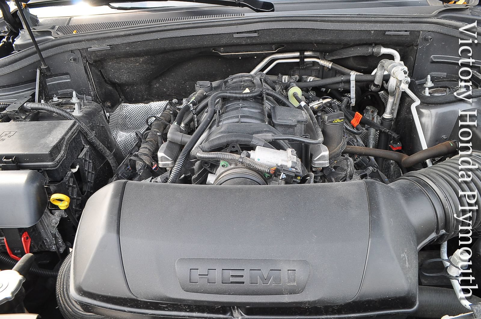 Used 2025 Dodge Durango R/T AWD/4WD image 36