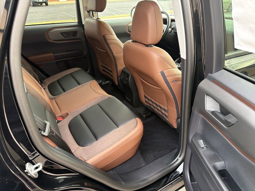 New 2026 Ford Bronco Sport Outer Banks AWD/4WD image 17